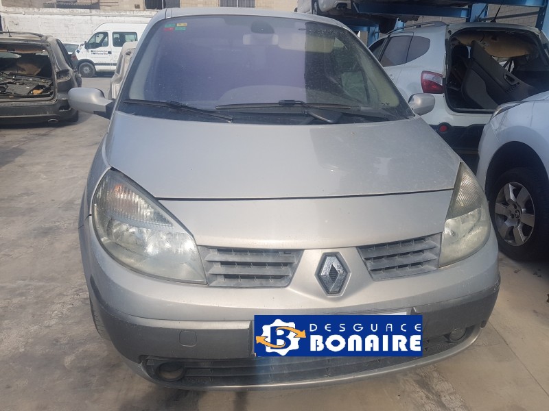 renault scenic ii del año 2005
