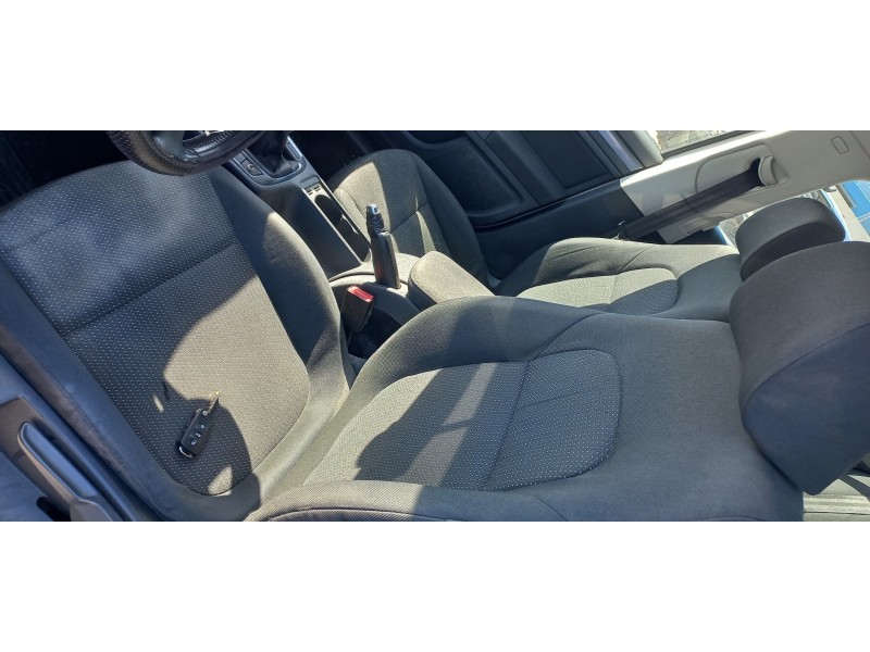 skoda superb combi (3t5) del año 2013