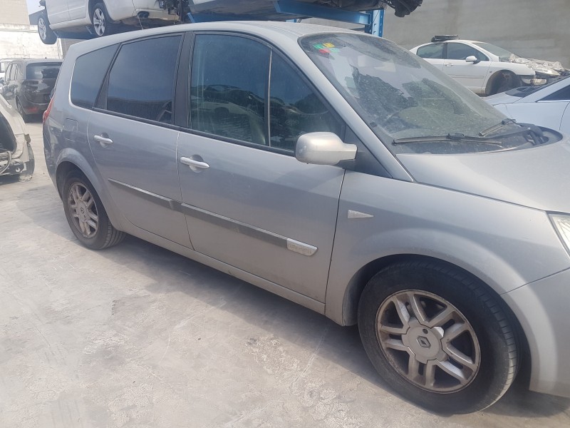 renault scenic ii del año 2005