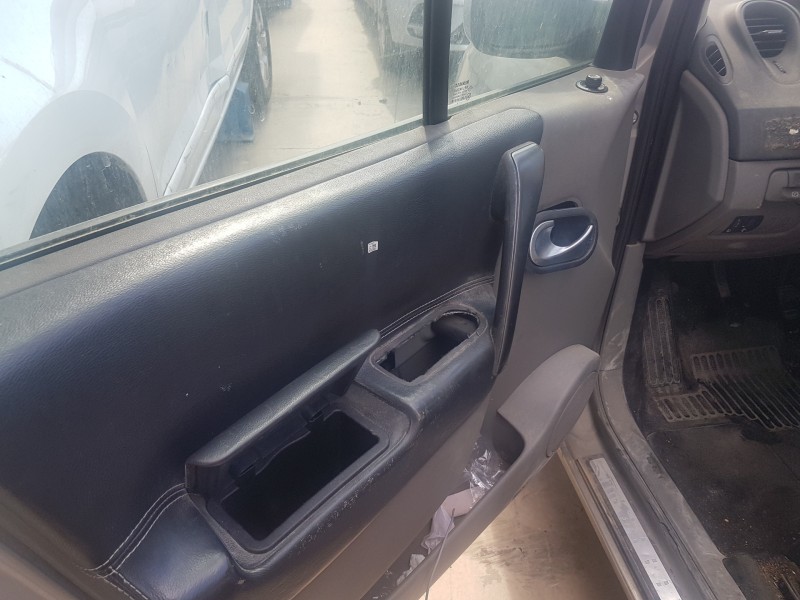 renault scenic ii del año 2005