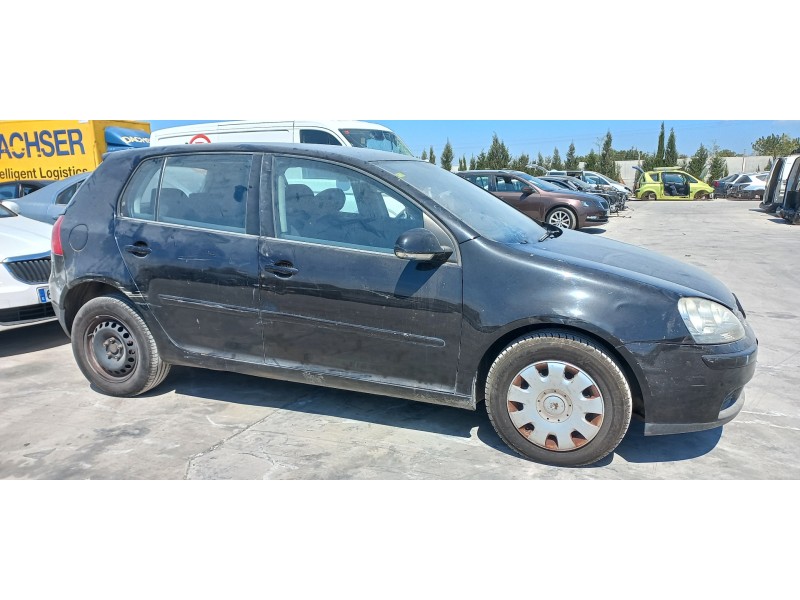 volkswagen golf v berlina (1k1) del año 2005