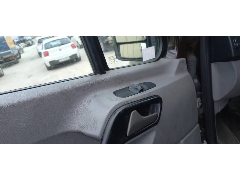 volkswagen crafter caja cerrada del año 2015