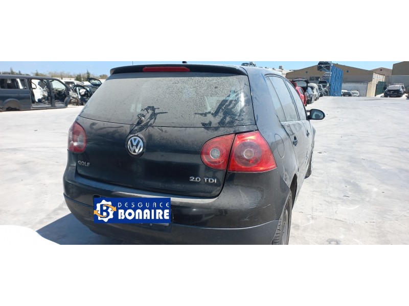 volkswagen golf v berlina (1k1) del año 2005