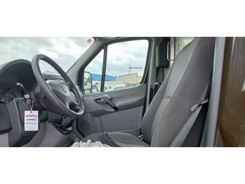 volkswagen crafter caja cerrada del año 2015