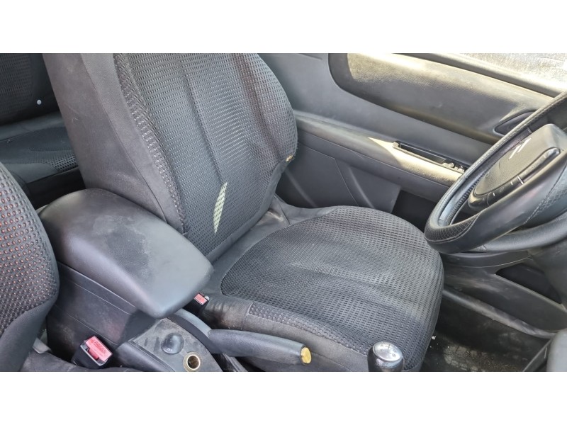 citroen c4 coupe del año 2004