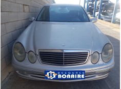 mercedes clase e (w211) berlina del año 2002