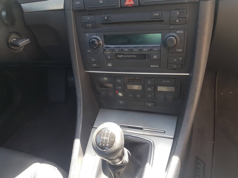 audi a4 berlina (8e) del año 2000