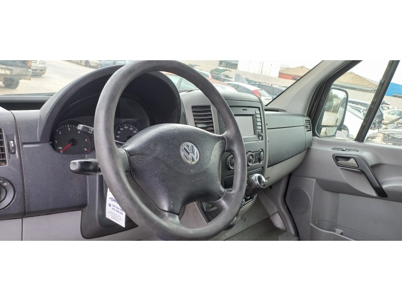 volkswagen crafter caja cerrada del año 2015