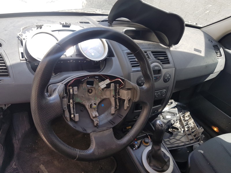 renault megane ii berlina 5p del año 2005