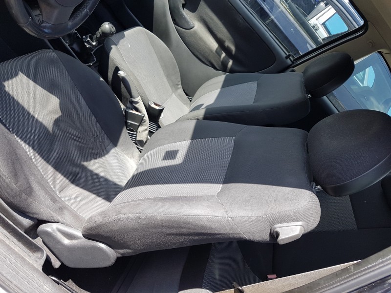 opel corsa c del año 2005