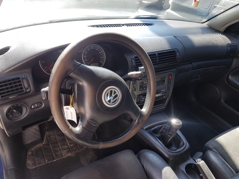 volkswagen passat berlina (3b3) del año 2001