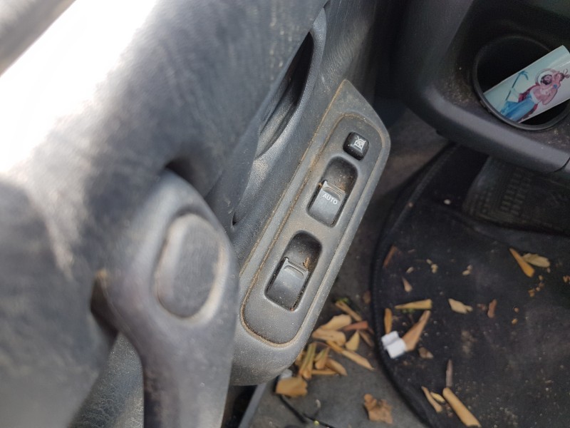 suzuki ignis rg (fh) del año 2003