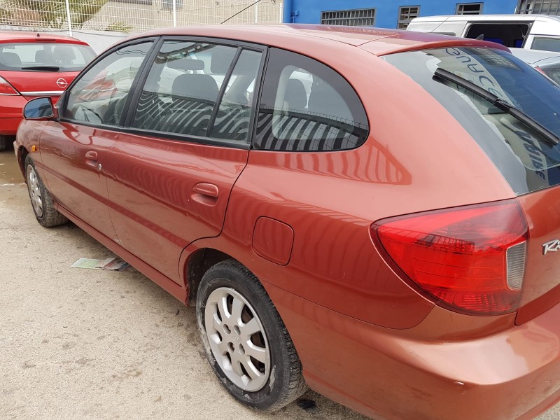 kia rio del año 2003