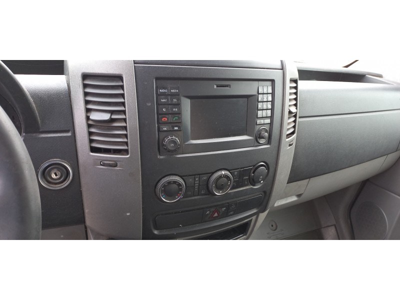 volkswagen crafter caja cerrada del año 2015