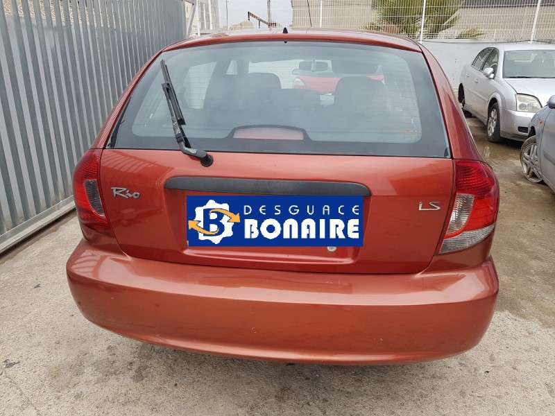 kia rio del año 2003