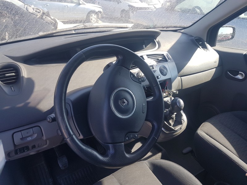 renault scenic ii del año 2006