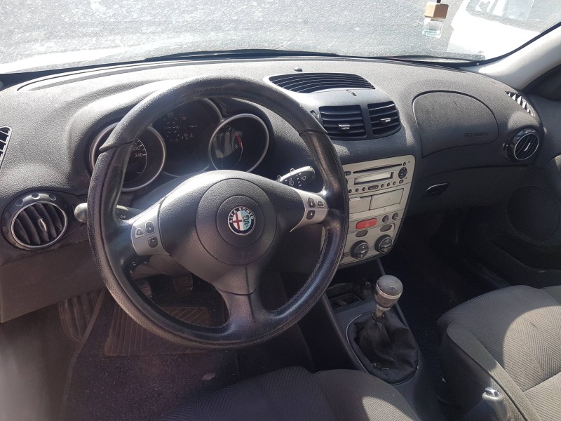 alfa romeo 147 (190) del año 2003