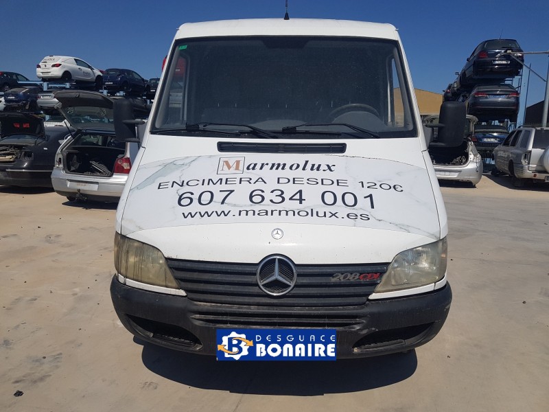 mercedes sprinter 02.00  caja cerrada del año 2002