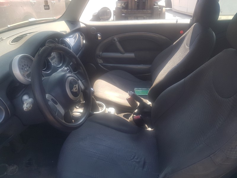bmw mini (r50,r53) del año 2004