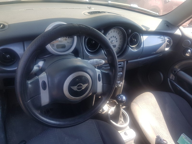 bmw mini (r50,r53) del año 2004