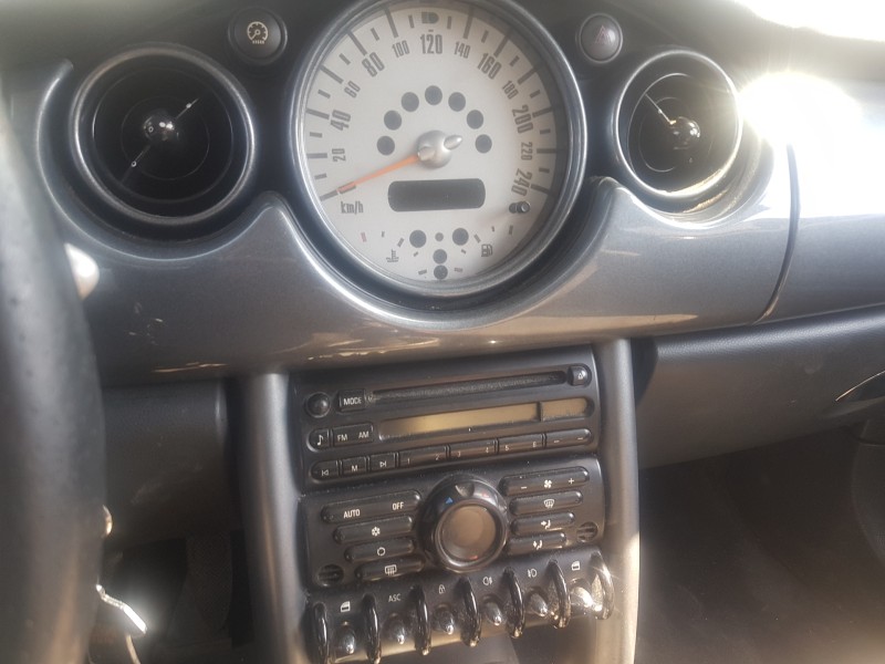 bmw mini (r50,r53) del año 2004