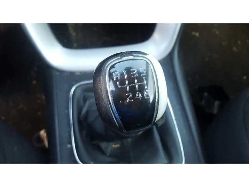 kia pro_cee´d ( ) del año 2013