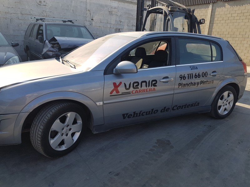 opel signum del año 2003