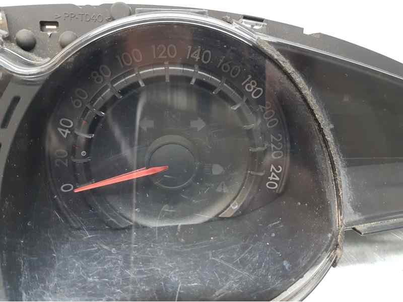 Recambio de cuadro instrumentos para toyota verso active referencia OEM IAM 838000F370  