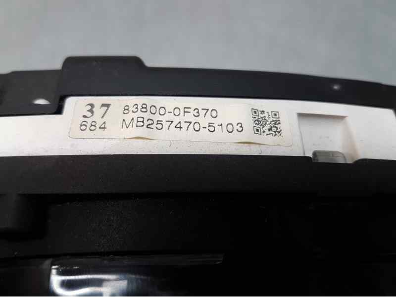 Recambio de cuadro instrumentos para toyota verso active referencia OEM IAM 838000F370  