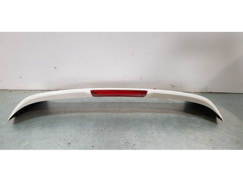 Recambio de aleron trasero para ford fiesta (cb1) trend referencia OEM IAM 8A61A44210BE   Recambio de aleron trasero para ford fiesta (cb1) trend referencia OEM IAM 8A61A44210BE