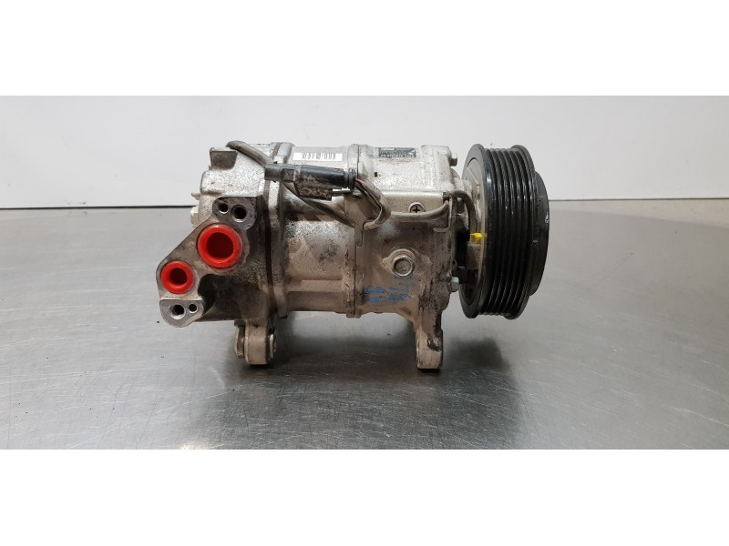 Recambio de compresor aire acondicionado para bmw serie 1 lim. (f20/f21) 118d referencia OEM IAM 64529299328  