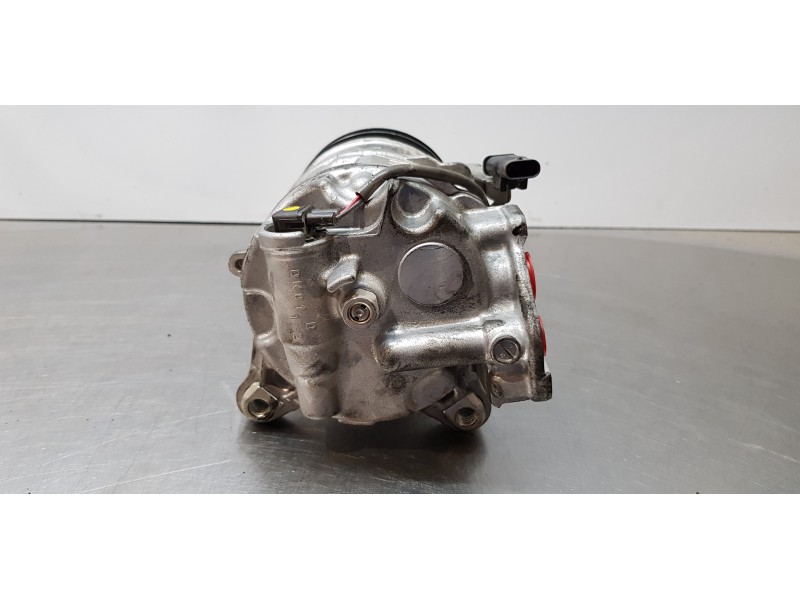 Recambio de compresor aire acondicionado para bmw serie 1 lim. (f20/f21) 118d referencia OEM IAM 64529299328  