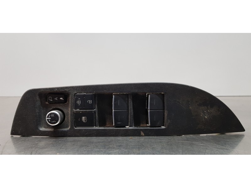 Recambio de mando elevalunas delantero izquierdo para toyota corolla (e21) hybrid active referencia OEM IAM 8404002160  
