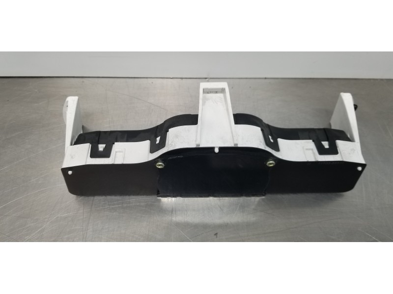 Recambio de pantalla multifuncion para ssangyong rodius xdi referencia OEM IAM 8025021530  