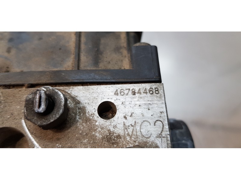 Recambio de abs para fiat stilo (192) 1.6 16v active referencia OEM IAM 46784468  