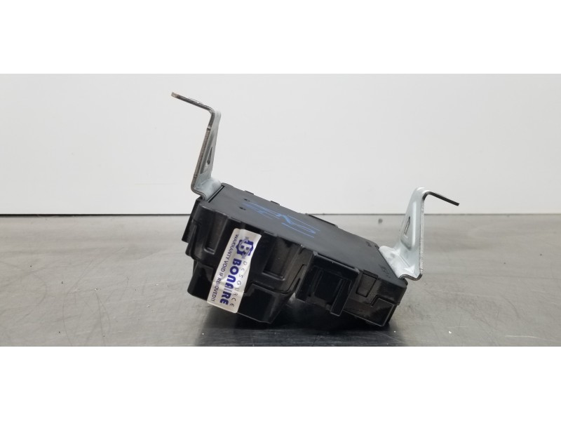 Recambio de modulo electronico para ssangyong rodius xdi referencia OEM IAM 8750021020  