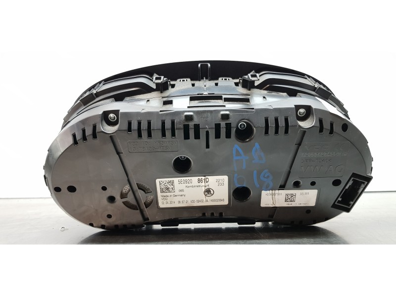 Recambio de cuadro instrumentos para skoda octavia lim. (5e3) active referencia OEM IAM 5E0920861D   Recambio de cuadro instrumentos para skoda octavia lim. (5e3) active referencia OEM IAM 5E0920861D
