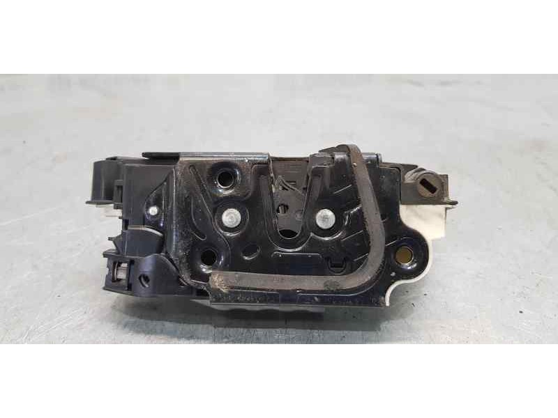 Recambio de cerradura puerta delantera derecha para volkswagen golf vii lim. edition bluemotion referencia OEM IAM 5K1837016E   Recambio de cerradura puerta delantera derecha para volkswagen golf vii lim. edition bluemotion referencia OEM IAM 5K1837016E