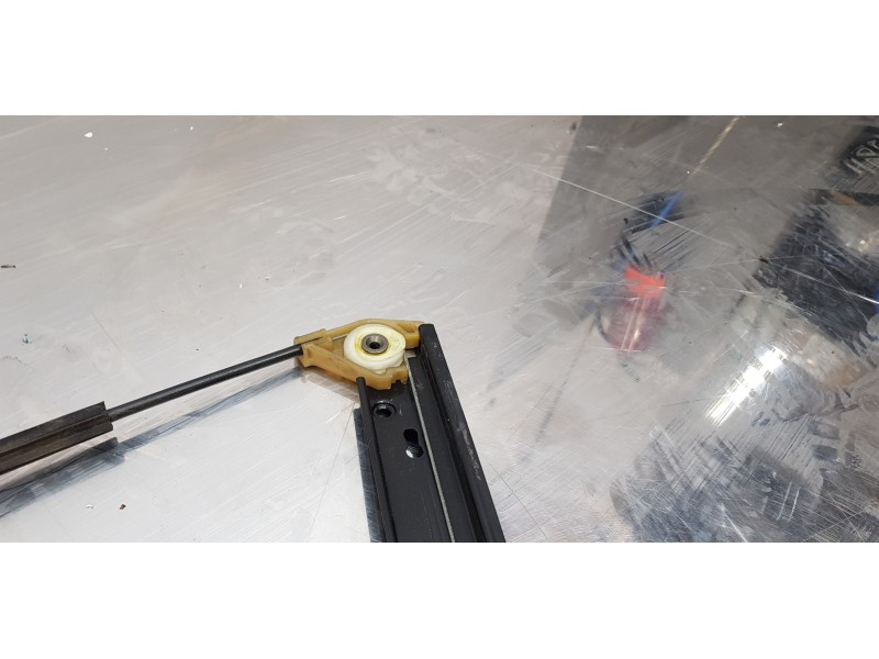 Recambio de elevalunas delantero izquierdo para audi a6 berlina (4f2) 3.2 fsi referencia OEM IAM 4F0837461C   Recambio de elevalunas delantero izquierdo para audi a6 berlina (4f2) 3.2 fsi referencia OEM IAM 4F0837461C