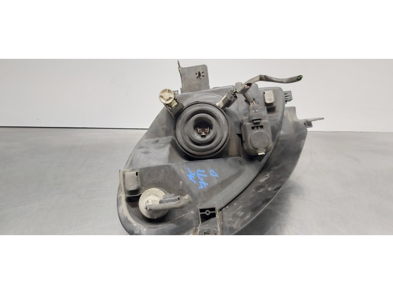 Recambio de faro derecho para citroen xsara picasso 2.0 hdi sx referencia OEM IAM 6205W0 9631494980  Recambio de faro derecho para citroen xsara picasso 2.0 hdi sx referencia OEM IAM 6205W0 9631494980