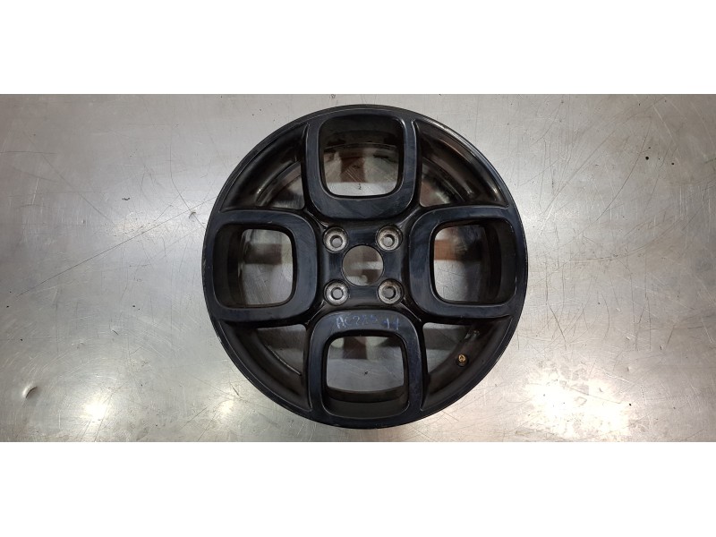 Recambio de llanta para citroen c4 cactus feel referencia OEM IAM 9802911977  