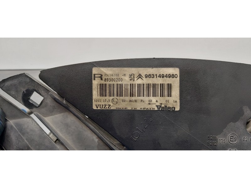 Recambio de faro derecho para citroen xsara picasso 2.0 hdi sx referencia OEM IAM 6205W0 9631494980  Recambio de faro derecho para citroen xsara picasso 2.0 hdi sx referencia OEM IAM 6205W0 9631494980