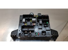 Recambio de caja reles / fusibles para opel astra j lim. cosmo referencia OEM IAM 13302301  