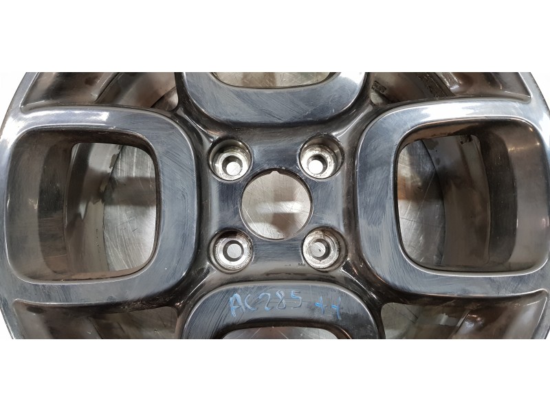 Recambio de llanta para citroen c4 cactus feel referencia OEM IAM 9802911977  