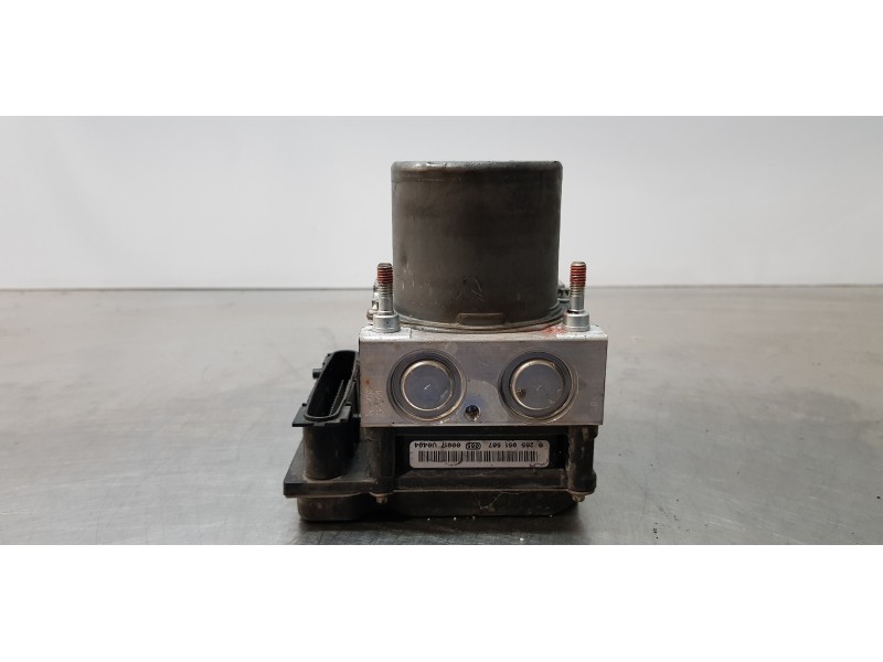 Recambio de abs para toyota avensis cross sport (t27) executive referencia OEM IAM 4454005100  