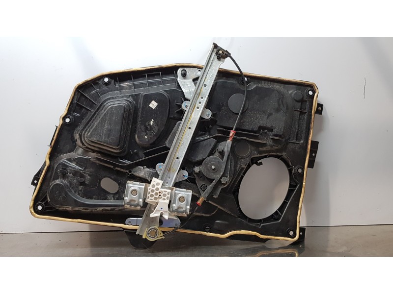 Recambio de elevalunas trasero derecho para ford fiesta (cb1) trend referencia OEM IAM 8A6114553AB   Recambio de elevalunas trasero derecho para ford fiesta (cb1) trend referencia OEM IAM 8A6114553AB