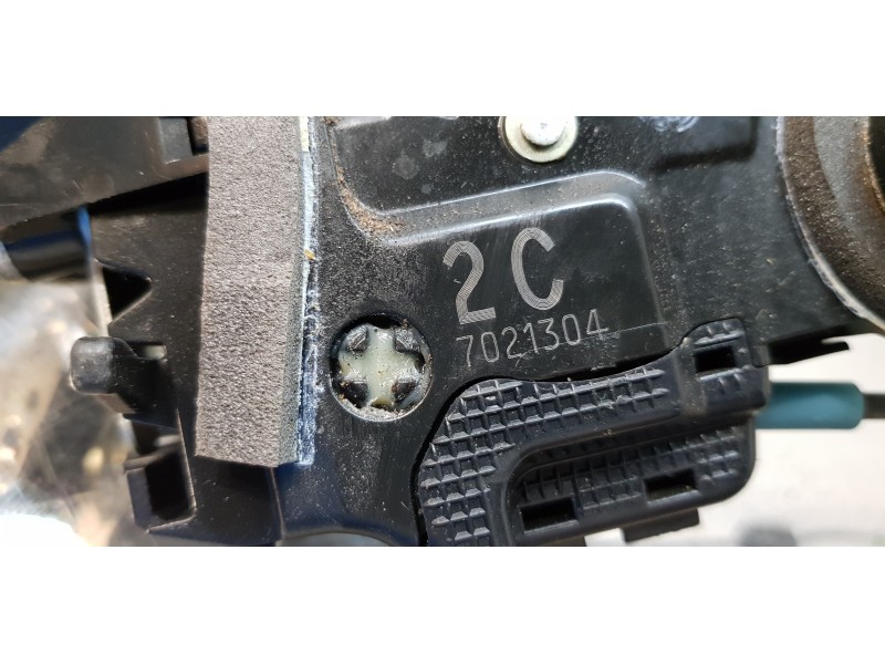 Recambio de cerradura puerta trasera izquierda para toyota rav 4 (a3) executive referencia OEM IAM 6906042021  