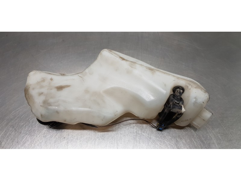 Recambio de deposito limpia para dacia lodgy comfort referencia OEM IAM 289106925R  