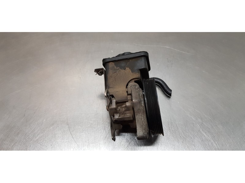 Recambio de bomba direccion para bmw x5 (e53) 3.0d referencia OEM IAM 32416762279 6762279 