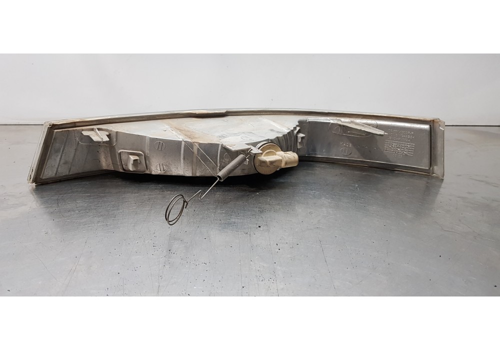 Recambio de piloto delantero derecho para renault mascott fg 160. 35/55/65 cabina individual referencia OEM IAM 85511609R   Recambio de piloto delantero derecho para renault mascott fg 160. 35/55/65 cabina individual referencia OEM IAM 85511609R